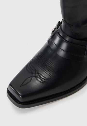 Ковбойские сапоги