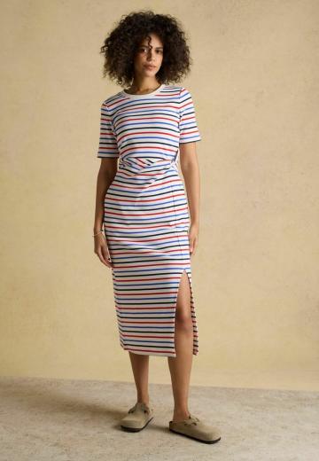 Платье футляр