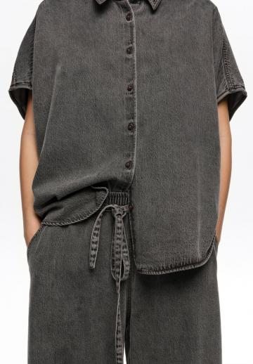 Клешеные джинсы