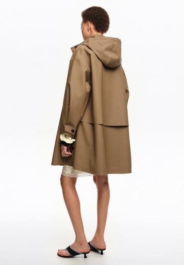 Короткое пальто