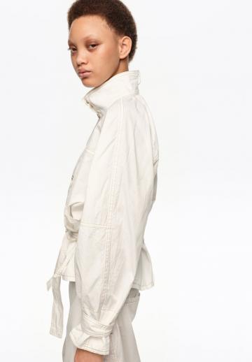 Джинсовая куртка