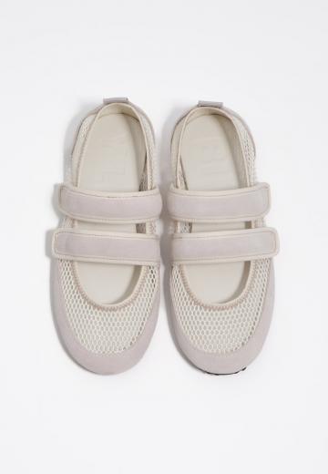 Спортивные балетки