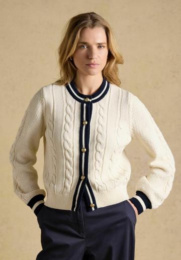 Вязаная кофта