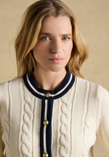 Вязаная кофта