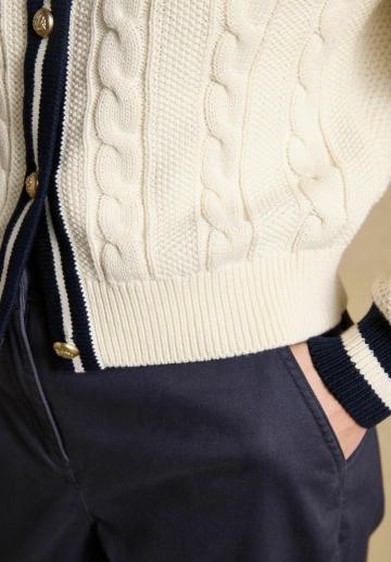 Вязаная кофта