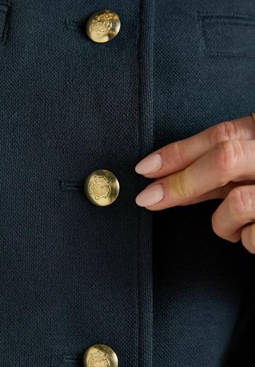 Блейзер с накладными карманами