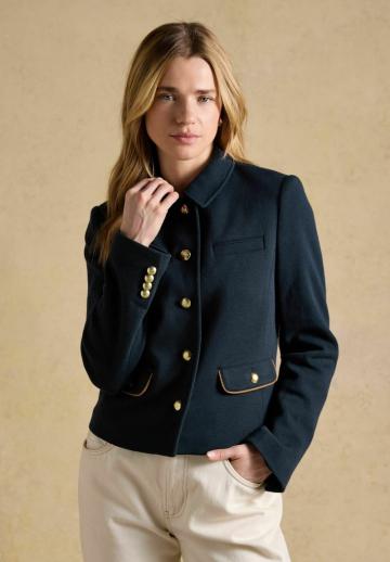 Блейзер с накладными карманами