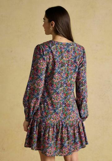 Короткое платье