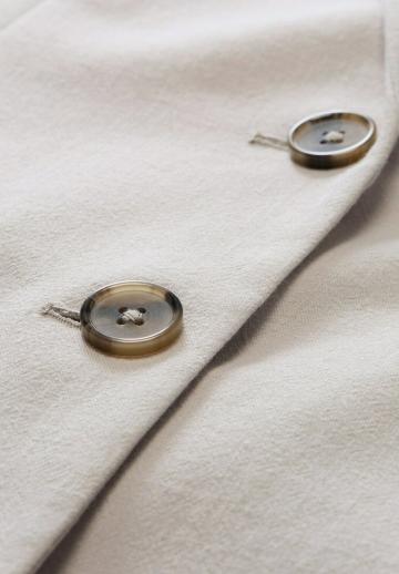 Короткое пальто