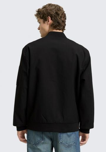 Куртка бомбер