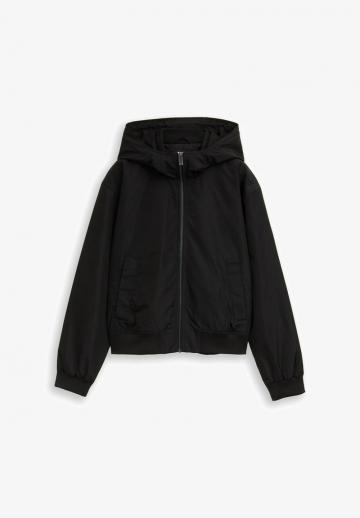 Короткая куртка