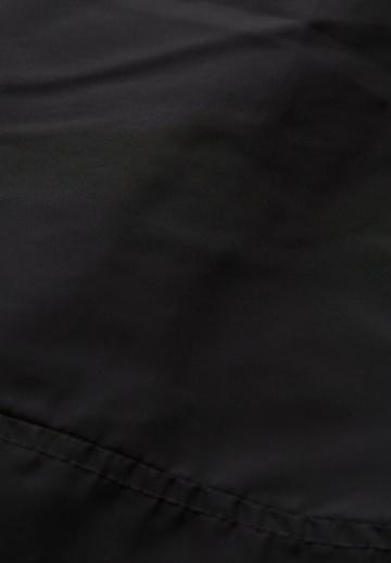 Короткая куртка