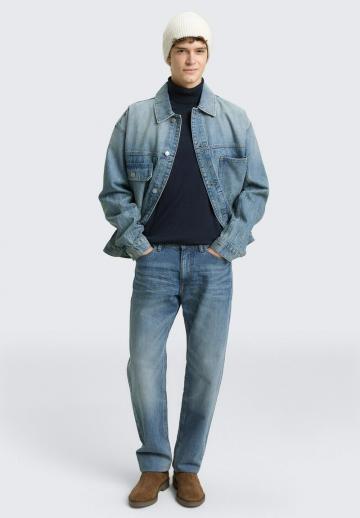 Джинсовая куртка