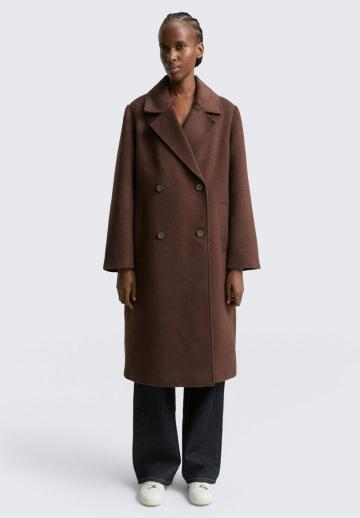 Шерстяное пальто