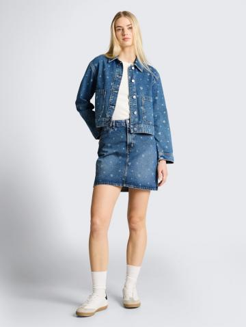 Джинсовая куртка