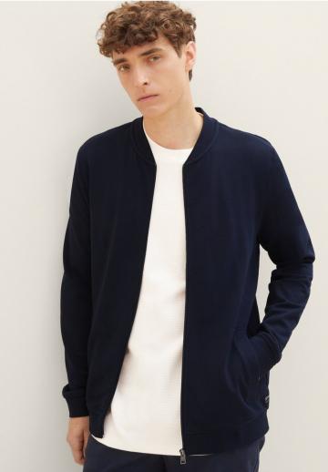 Куртка бомбер