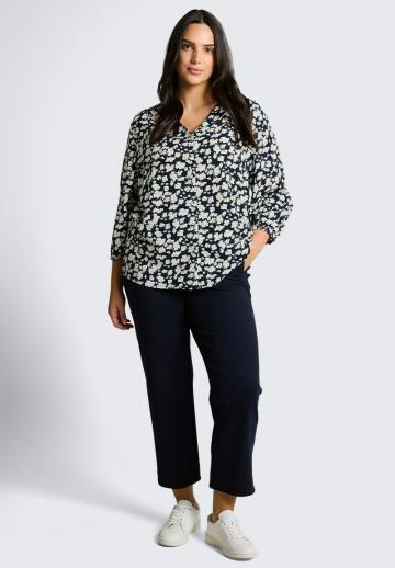Атласная блузка