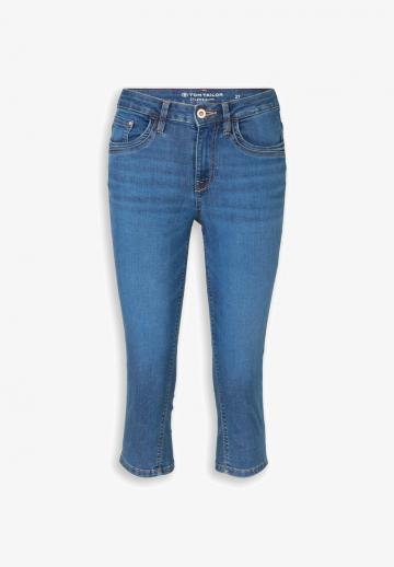 Короткие джинсы