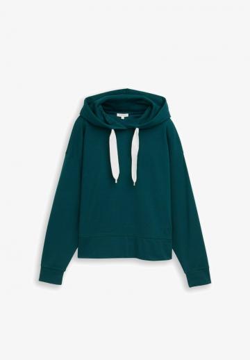 Пуловер с капюшоном