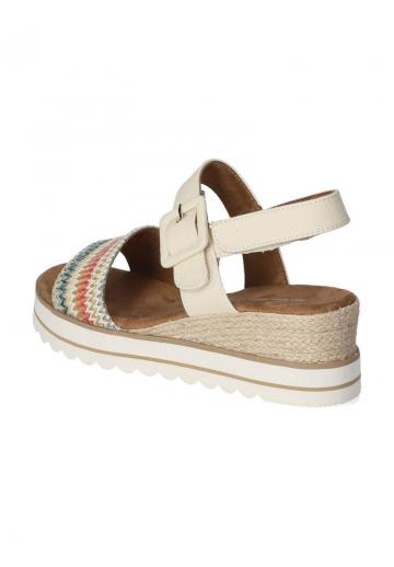 Босоножки на платформе