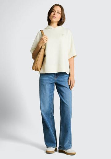 Пуловер с капюшоном