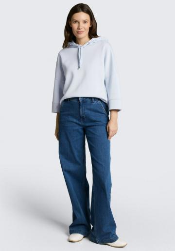 Пуловер с капюшоном