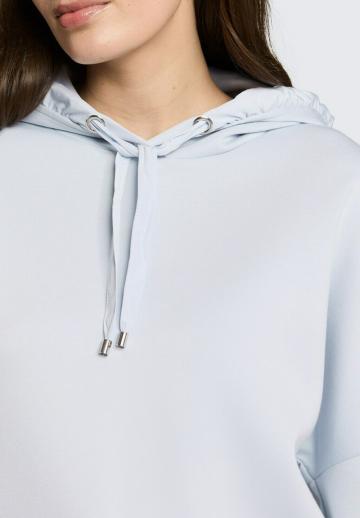 Пуловер с капюшоном