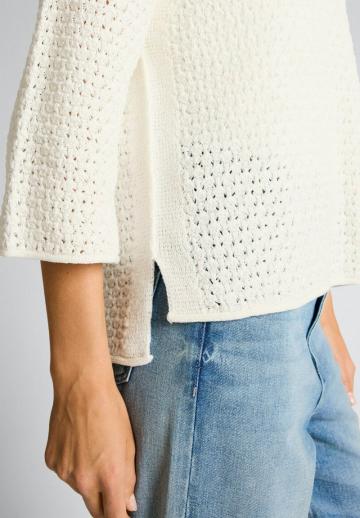 Пуловер с рукавом три четверти