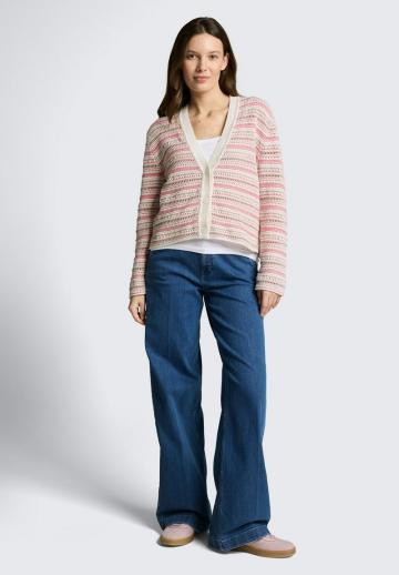 Вязаная кофта