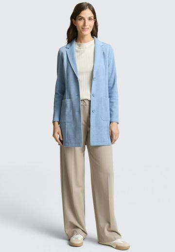 Короткое пальто