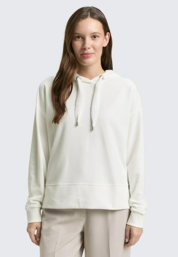 Пуловер с капюшоном