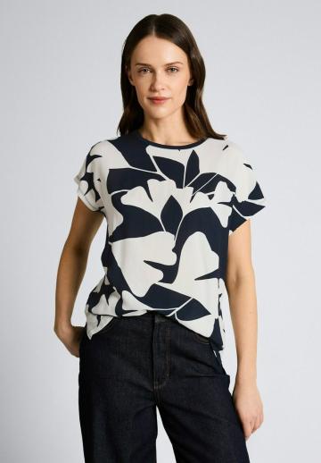 Атласная блузка