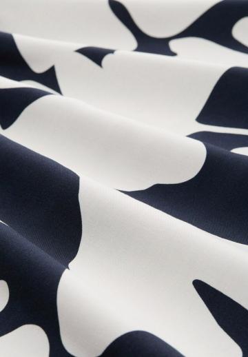 Атласная блузка