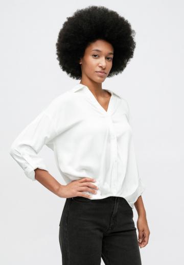 Атласная блузка