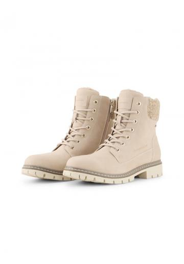 Полусапожки на высоком каблуке