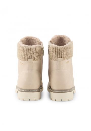 Полусапожки на высоком каблуке