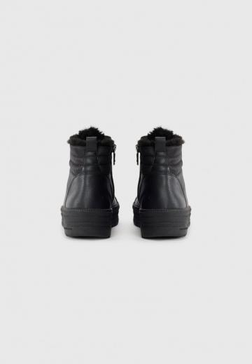 Полусапожки на платформе