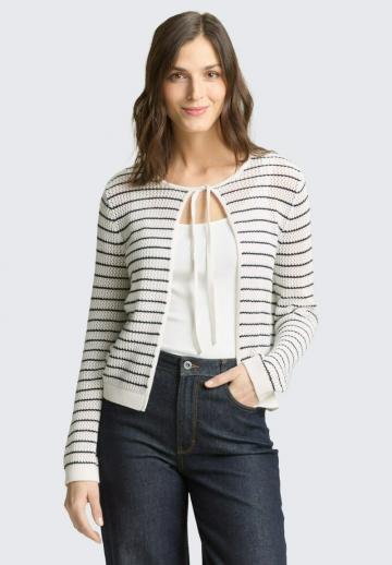 Вязаная кофта