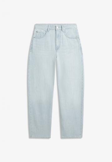 Свободные джинсы