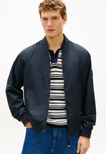 Куртка бомбер