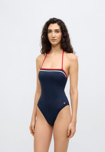 Слитный купальник