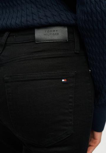 Узкие джинсы