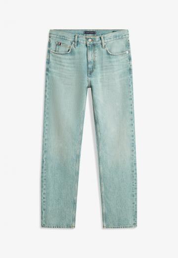 Прямые джинсы