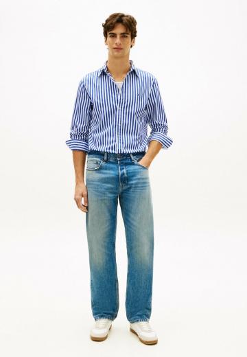 Прямые джинсы