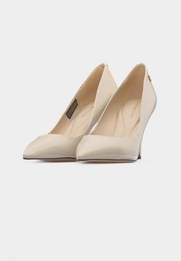 Туфли на высоком каблуке