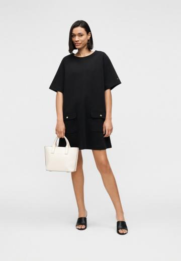 Платье футляр