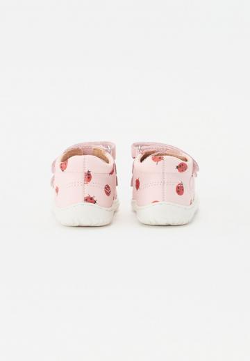 Детская обувь