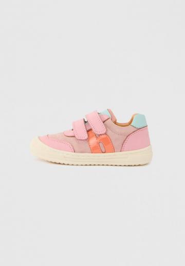 Детская обувь