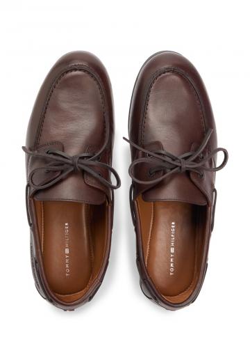 Ботинки на шнуровке