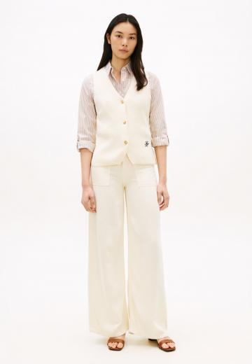 Джинсовая жилетка